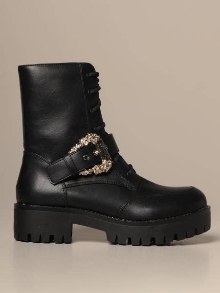 versace botas mujer|Zapatos Versace para mujer .